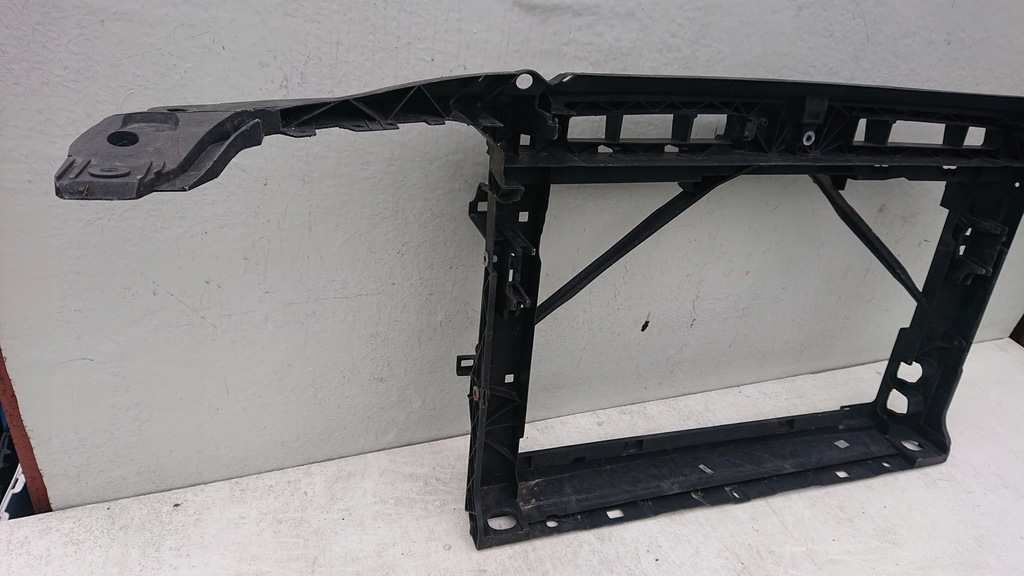 фото №8, Skoda octavia 3 iii 5e pas передний усилитель