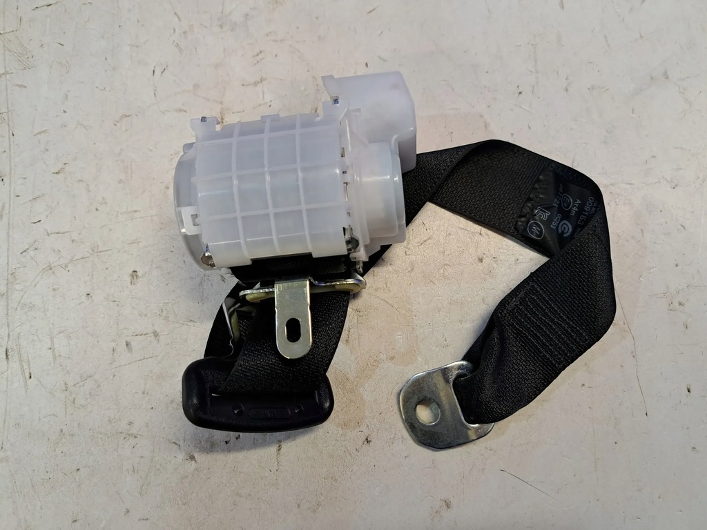 фото №2, Lexus rx 450h 2021 ремни безопасности