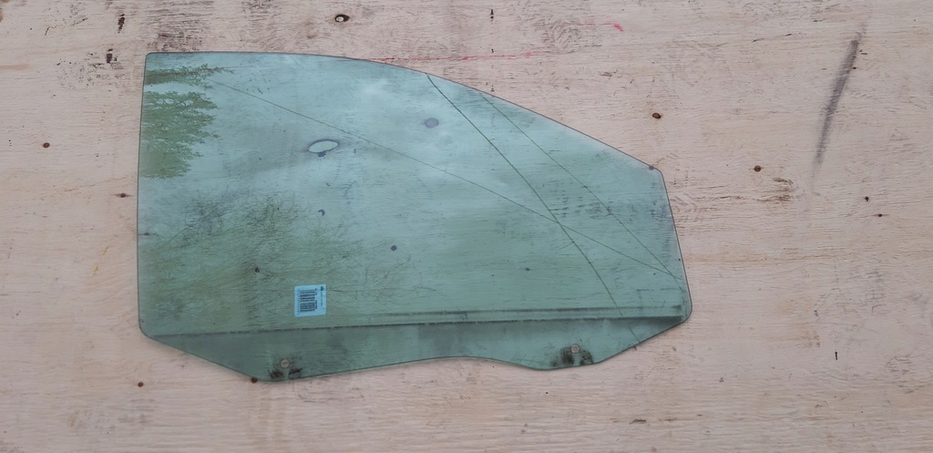 фото №1, Стекло дверь правая chrysler voyager caravan 08-18r