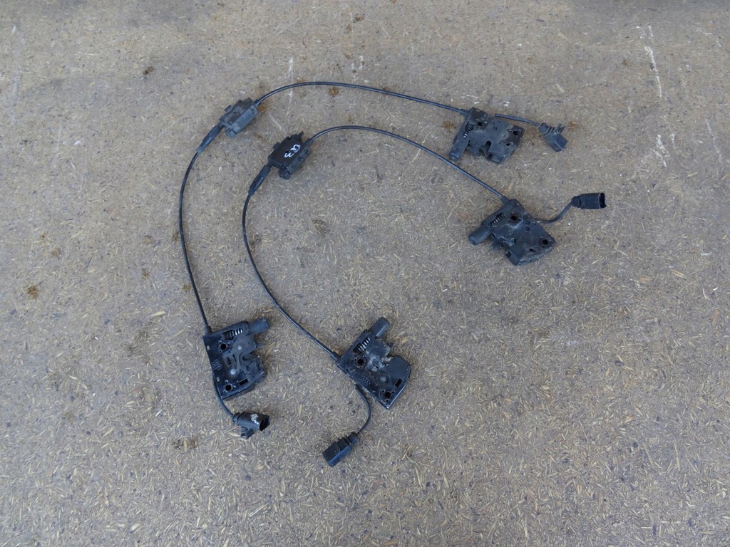 фото №12, Audi q3 8u замок капот комплект 8u0823509