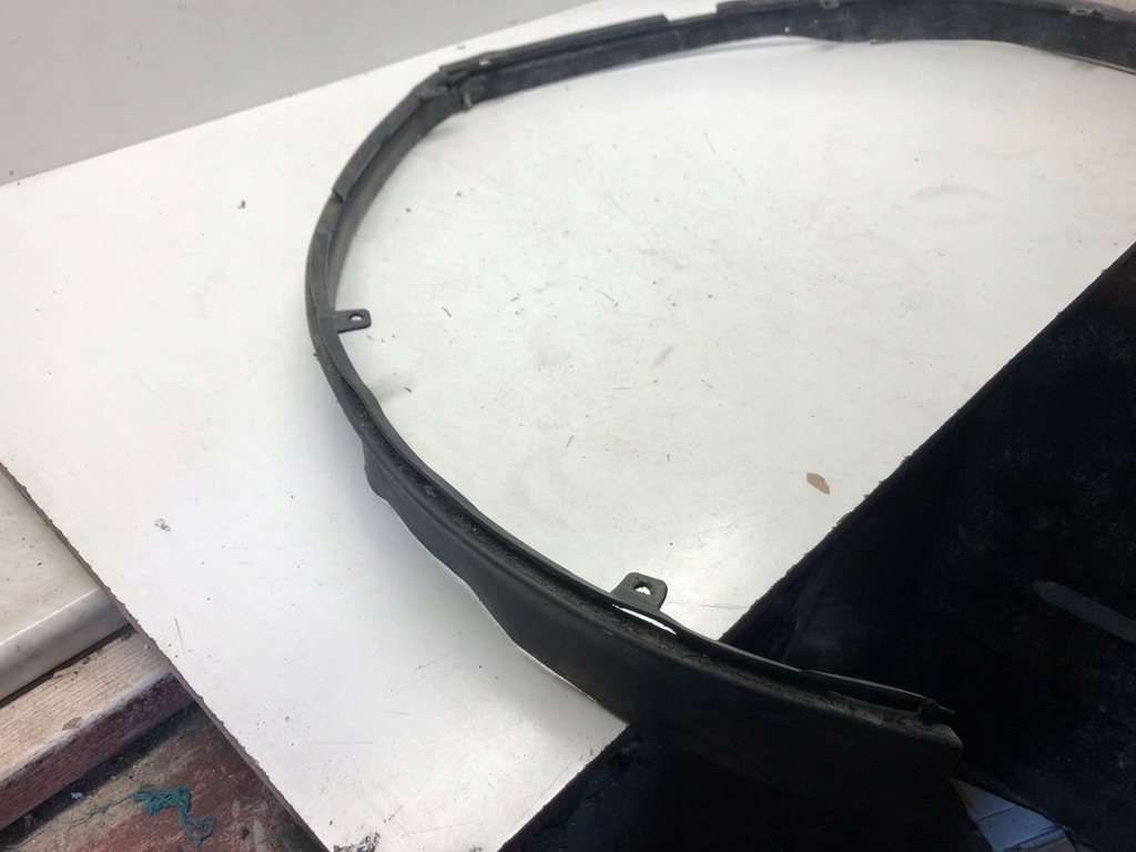 фото №10, Накладка-спойлер спойлер dół лівий правий бампер передній citroen ds3 10- kpl