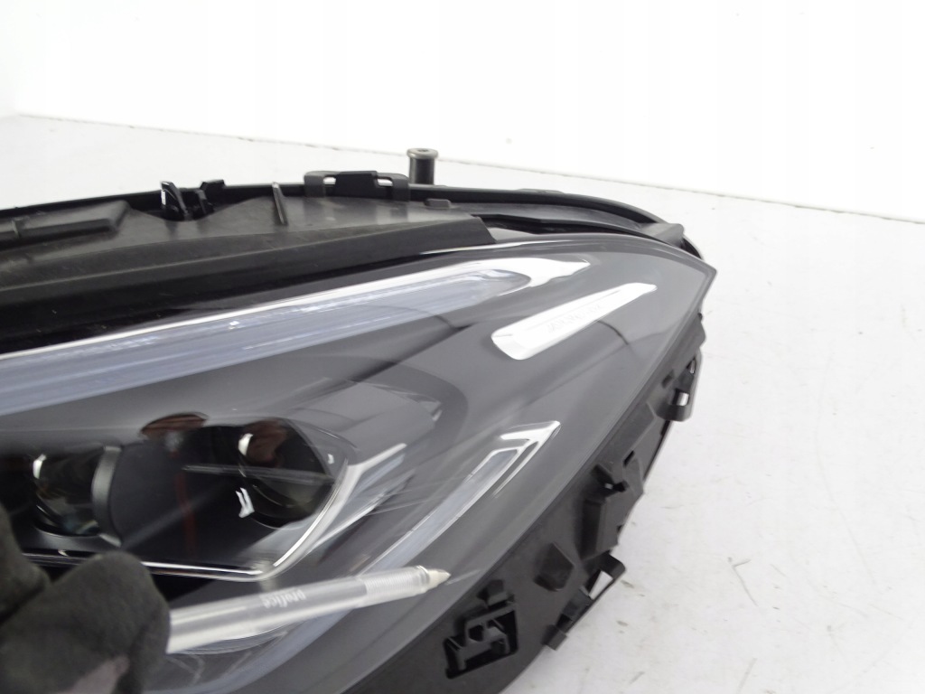 фото №6, Лампа передняя левая mercedes cla 118 full led