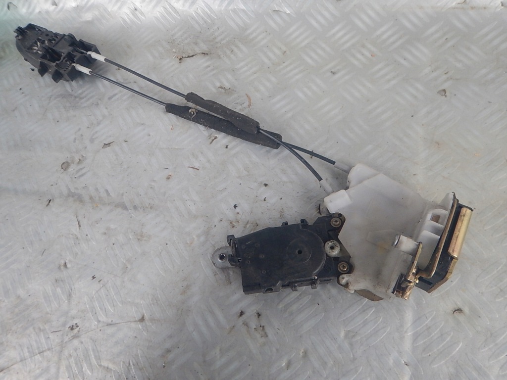 фото №3, Subaru forester ii 06 lift левый замок дверь задняя