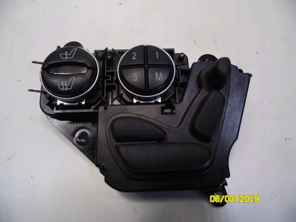 фото №1, Панель сидіння правого mercedes sl r230 2308211051