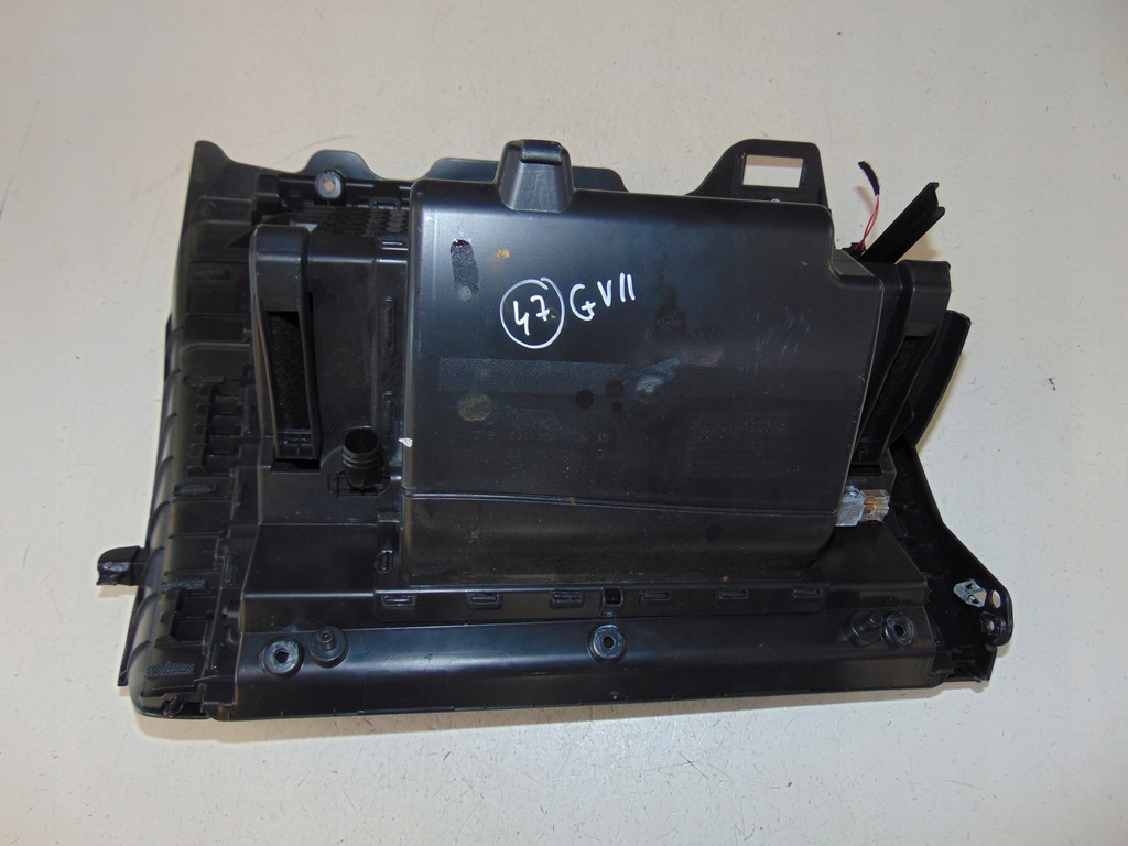 фото №9, Бардачок пасажира vw golf vii 5g1857097ad
