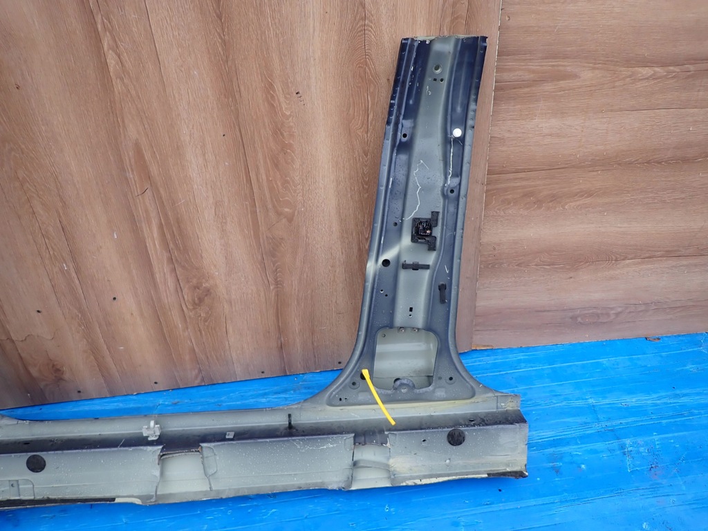 фото №8, Kia rio hb 11- порог правый блок двигателя