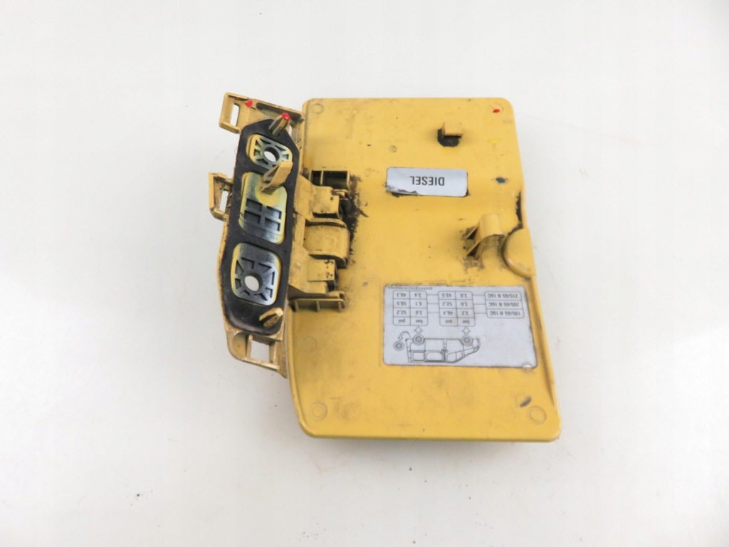 фото №6, Крышка заливной топлива opel vivaro a 01-06-14 82000300