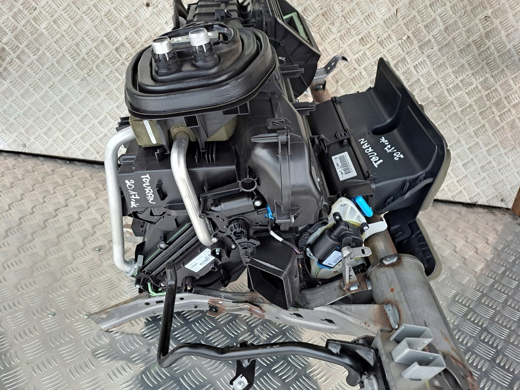 фото №7, Vw touran 5ta отопитель балка