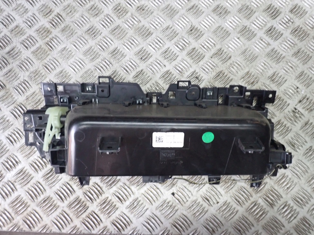 фото №10, Бардачок пассажира панели big horn rebel dodge ram v 2019-