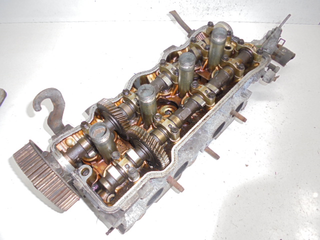 фото №10, Toyota carina ii t17 головка двигателя 2,0gli 128km 3sfe 2,0 16v