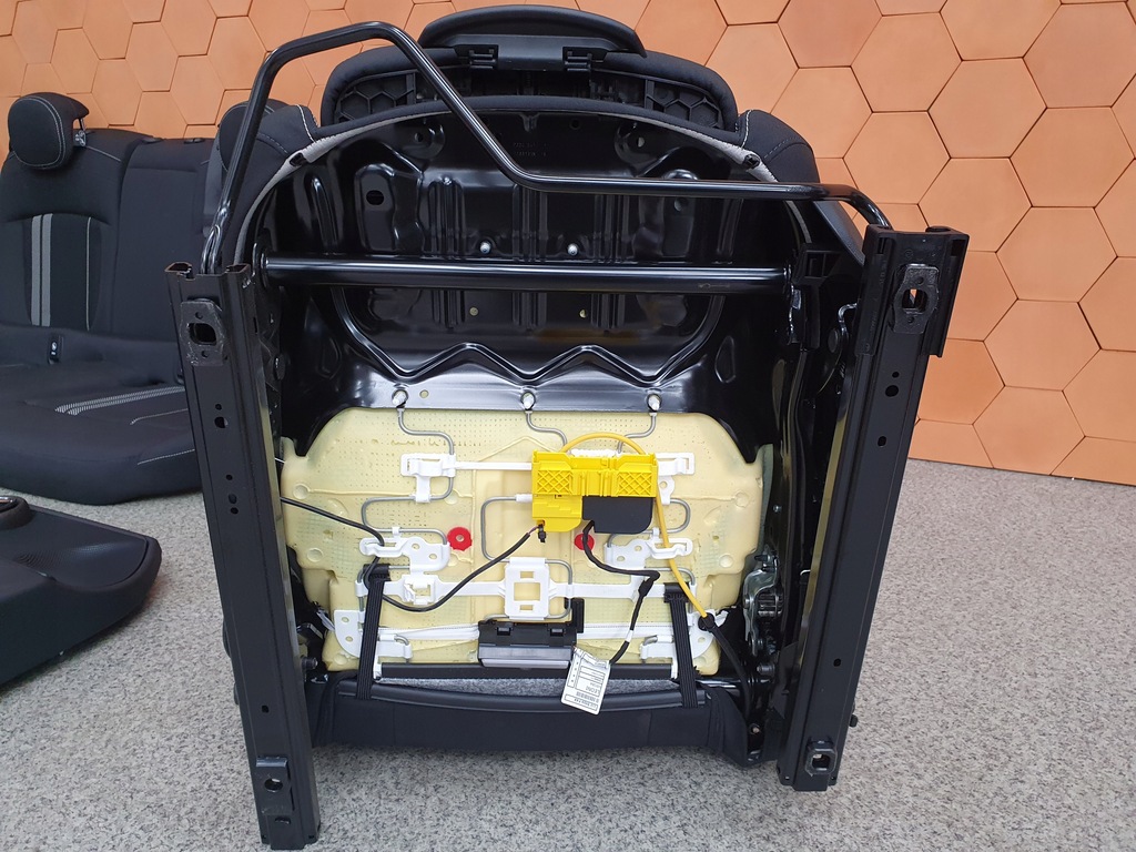 фото №11, Mini f54 clubman jcw sport салон сиденья обшивки карбон black