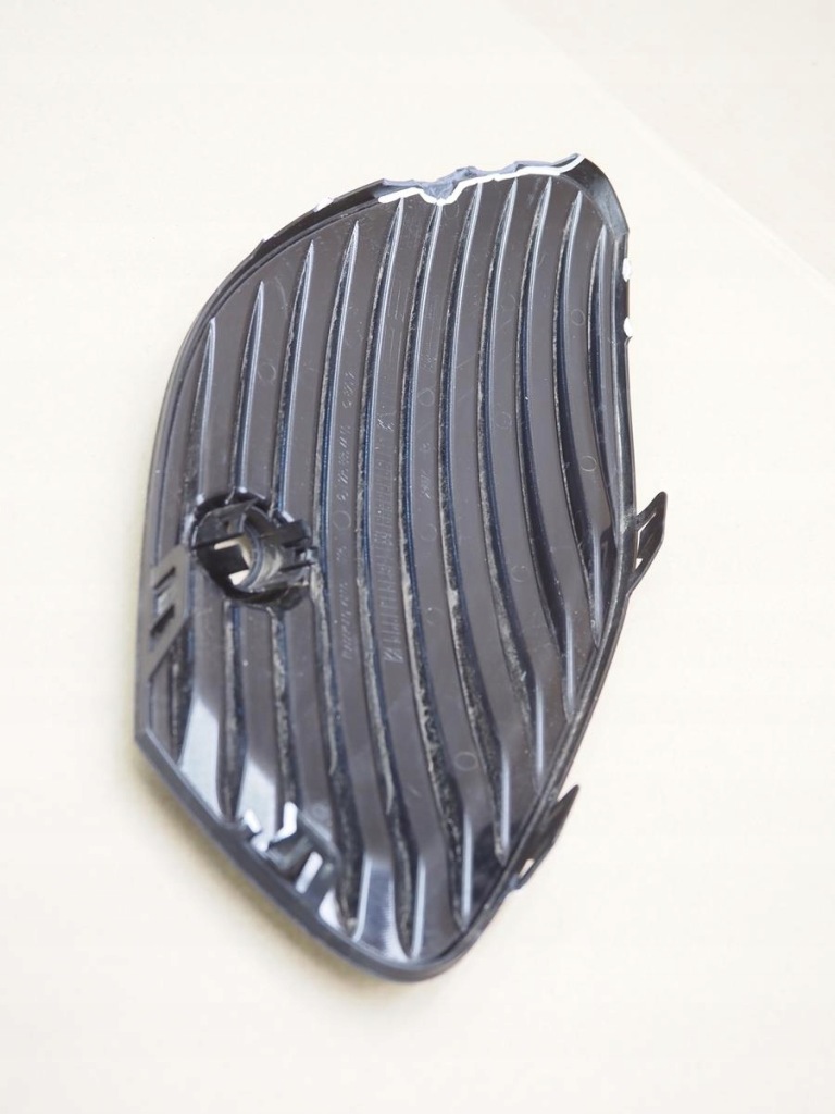 Решётка бампера перед правая mercedes eqe v295 2958854400 Недорого