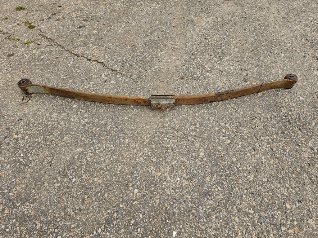 фото №1, Рессора передний перед 1 щетка 7 cm 168 cm iveco eurocargo диски 17,5