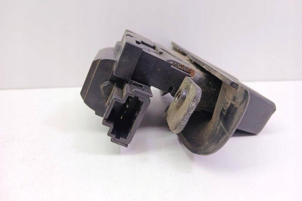 фото №5, Замок кришки багажника renault laguna i grandtour k56_ 8200257615b 1.87l