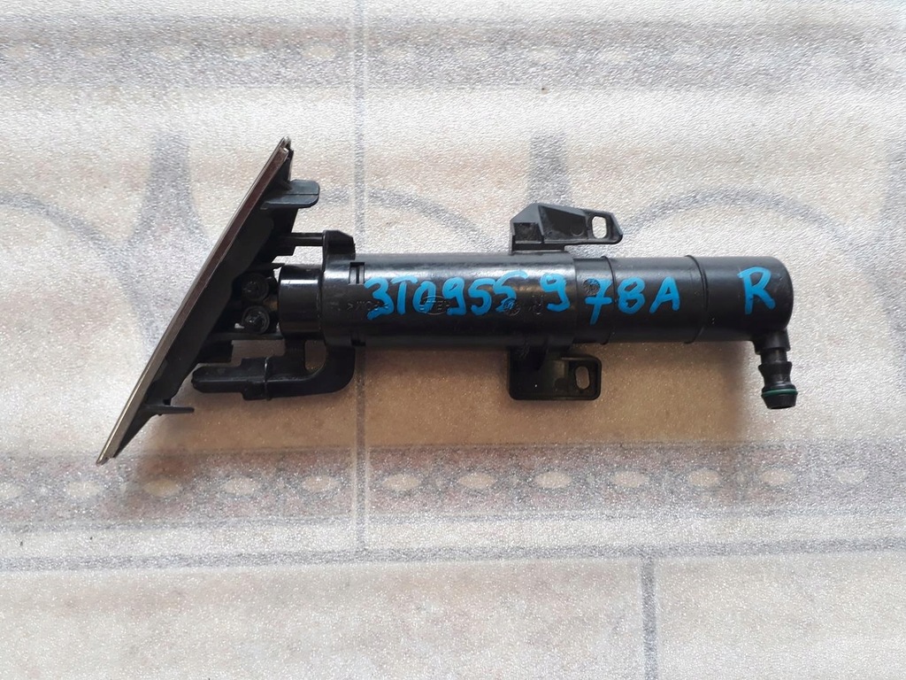 фото №1, Skoda superb 2 lift 2013-2015 rok омивач правий 3t0955978a