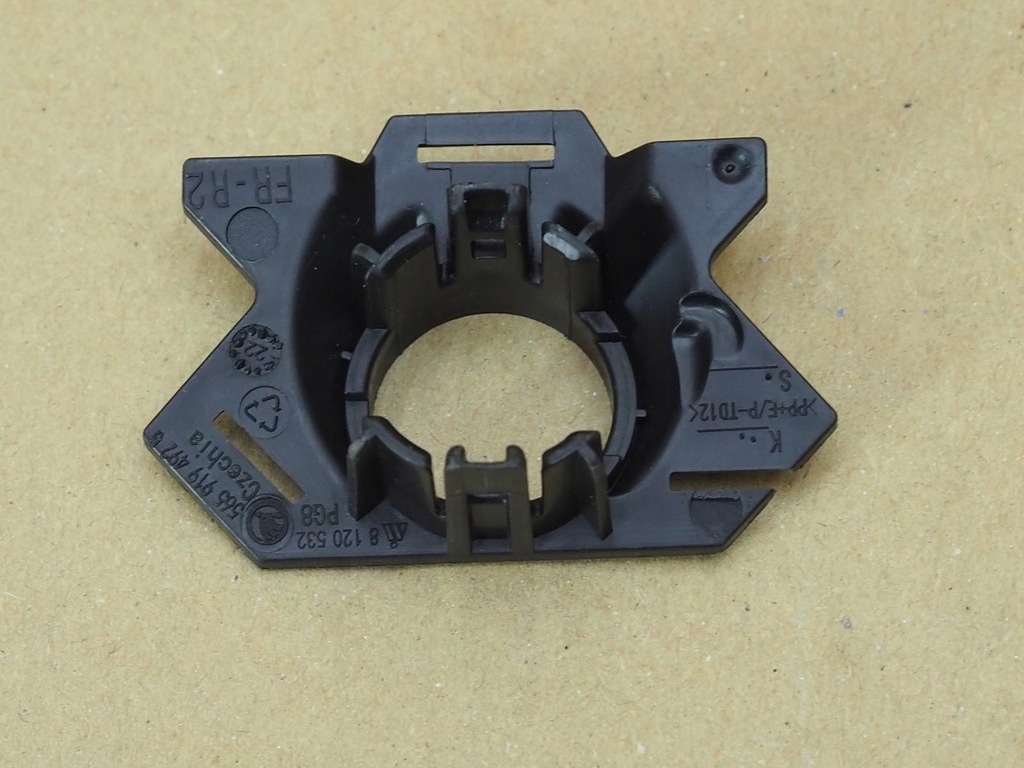 фото №10, Кронштейн кронштейн датчика pdc skoda kodiaq