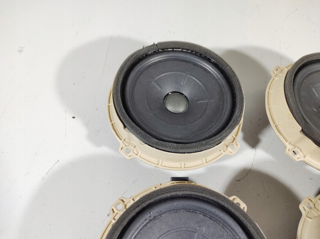 фото №7, Hyundai ioniq 17r- динамик дверь