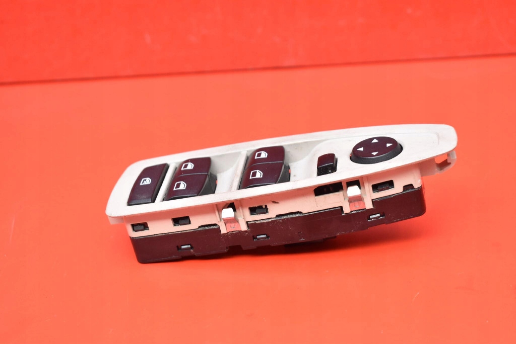 фото №5, Панель управление окон eu 9208109-03 bmw 4 f36 13-17