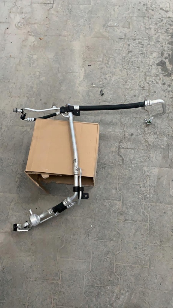 фото №1, Hyundai i10 2017- трубки кондиционера