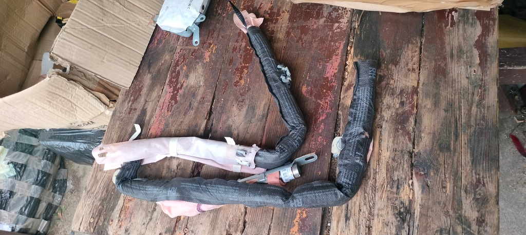 фото №1, Шторка безопасности левая citroen c3 ii 9677506980