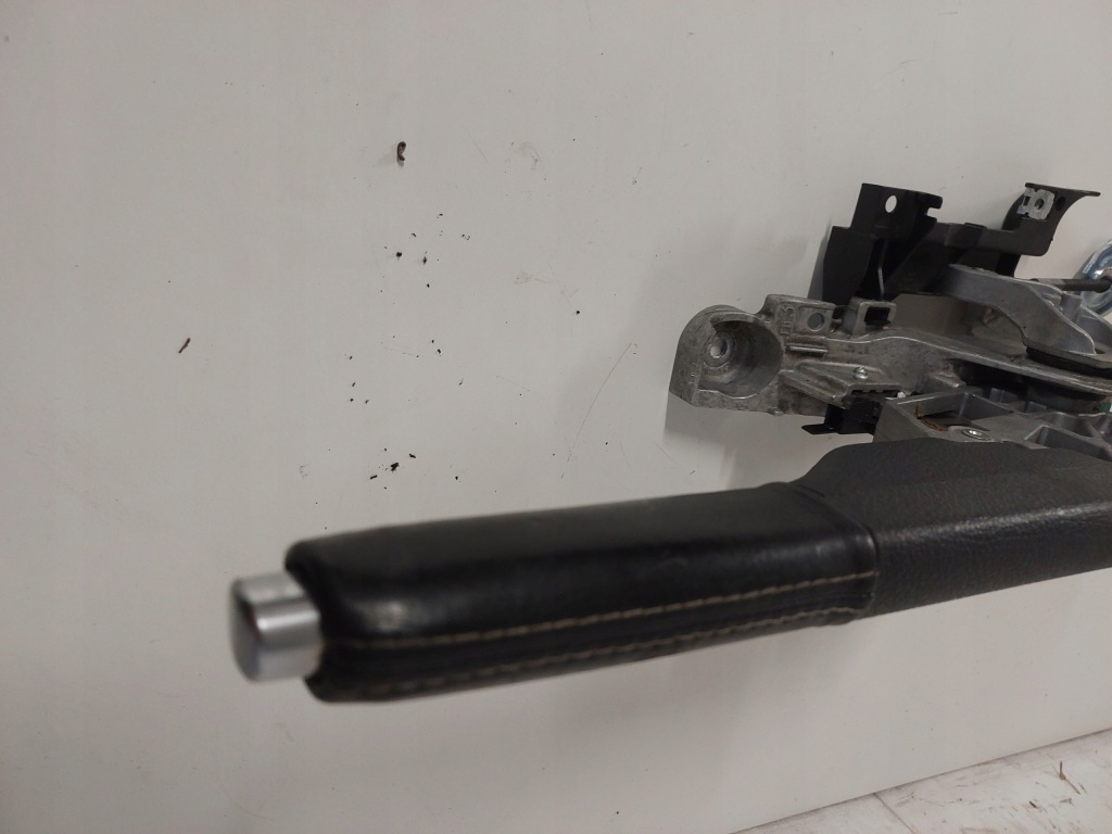 фото №5, Рычаг ручного кожа vw golf vi 1k0711303p