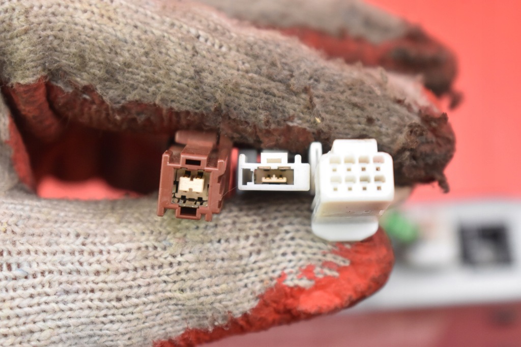 фото №9, Усилитель аудио 86180-0e011 toyota avalon xx40 13-18