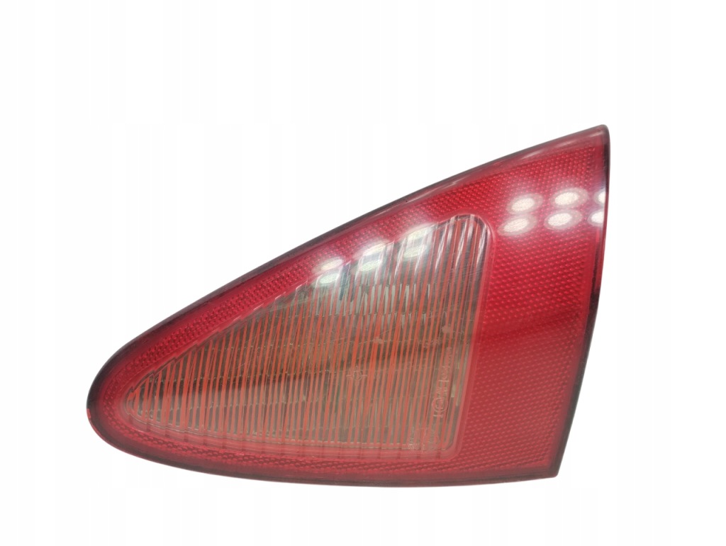 Купить Alfa romeo 147 лампа правая крышка багажника задний  задняя