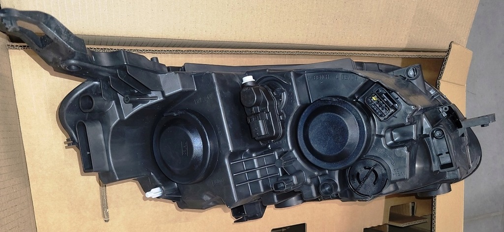 фото №16, Новий оригінальний фара peugeot 301 лівий 9817298380