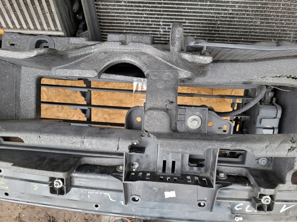 фото №6, Pas передній радіатор балка шторка renault clio v бензин