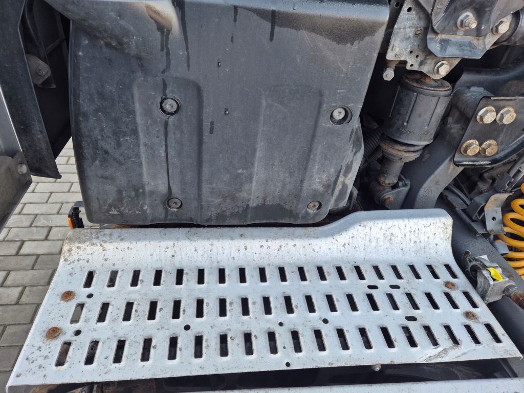 Купити Лист поміст на рама середній daf xf 106 , xg , cf euro 6 рестайлінг