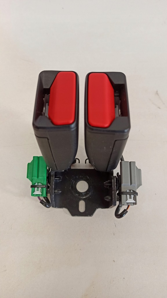 фото №1, Volvo v60 заскочки поперечина безпеки 31462760