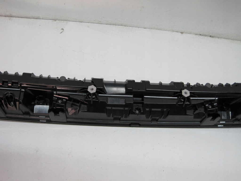 фото №10, Накладка молдинг кришки logo porsche cayenne 3 2025r nowa