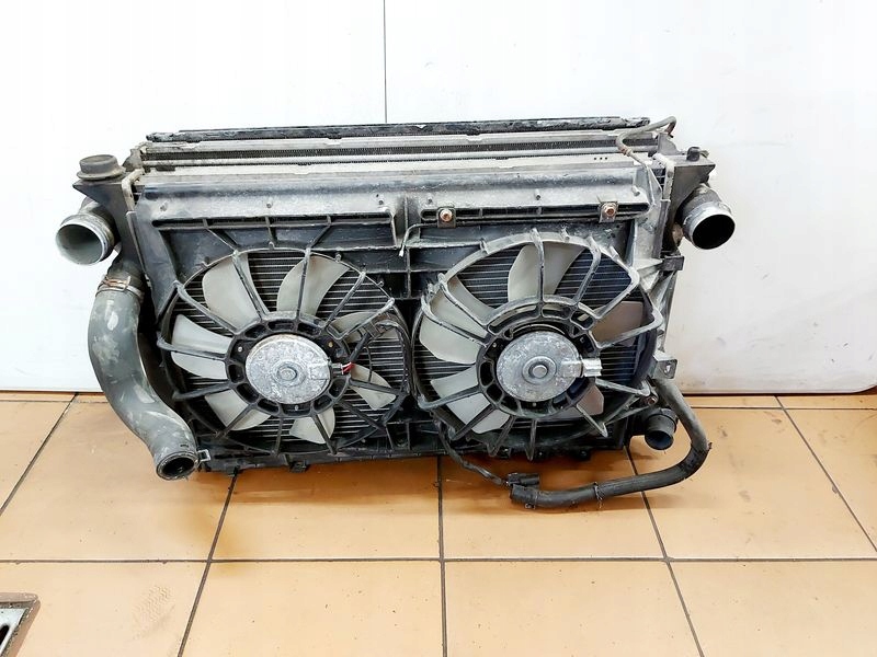 фото №7, Corolla verso ii 2.2d радиатор wody кондиционер комплект