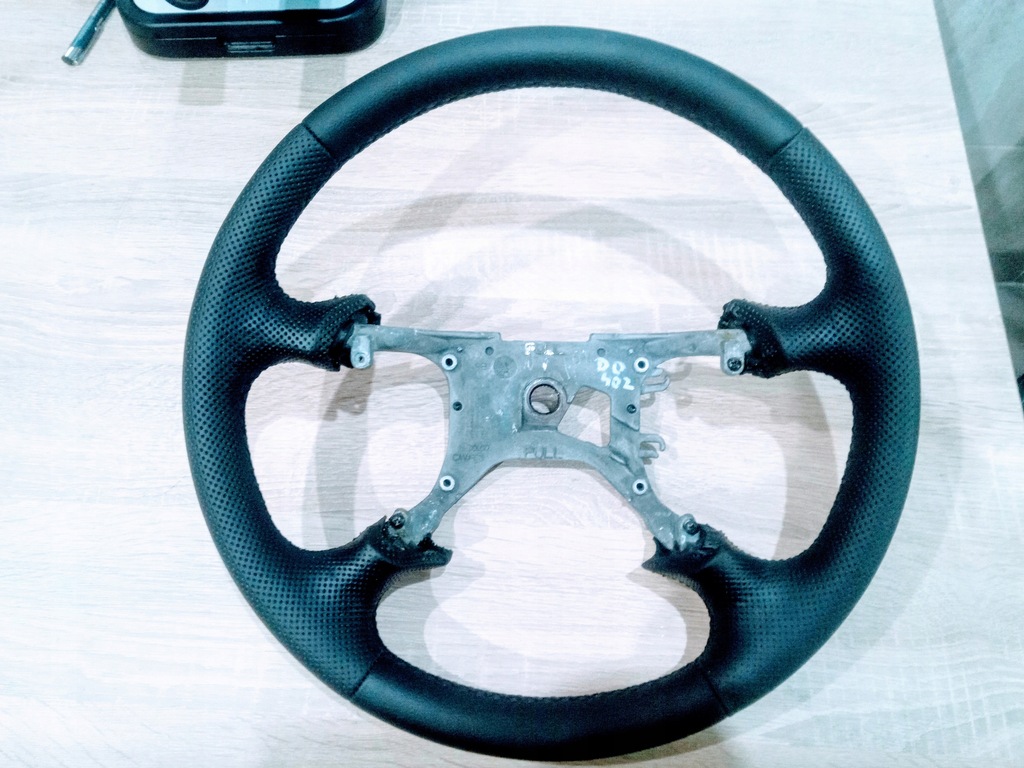 фото №1, Nowa воздуховод ford explorer ii кожа