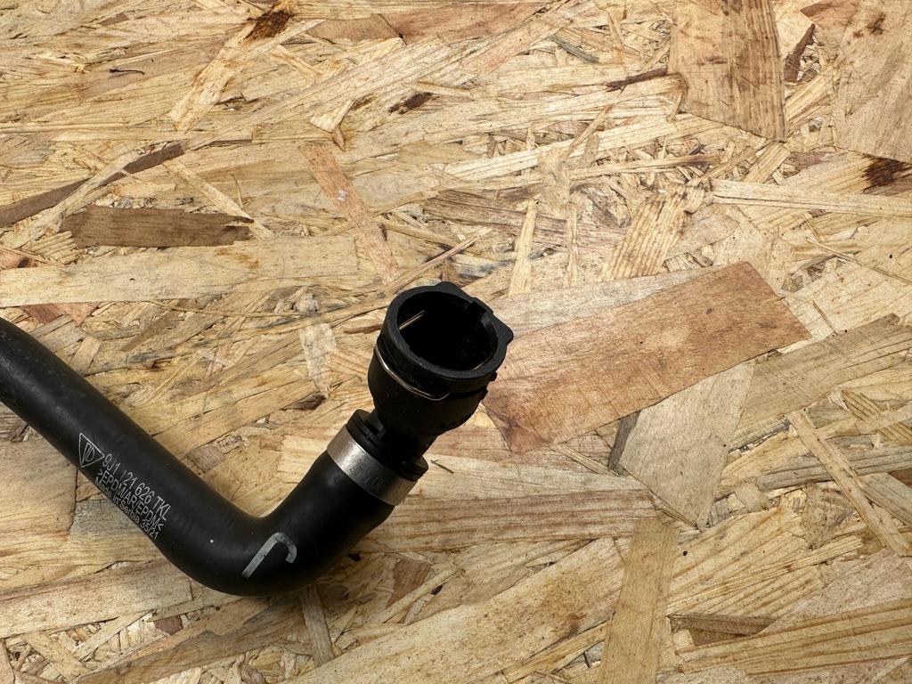 фото №8, Труба шланг wąż wody porsche taycan 9j1 9j1121626 2019-