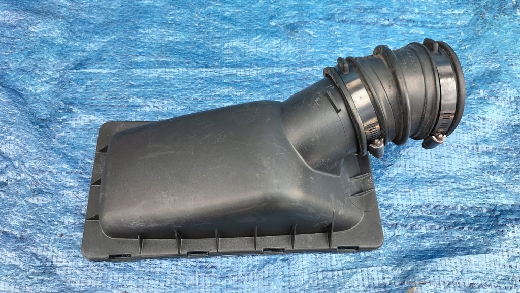 фото №1, Корпус фільтра повітря шланг труба chrysler voyager iii 3.3 v6