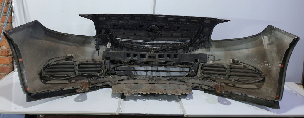 фото №8, Opel insignia 1 a -13 бампер передний перед решётка радиатора