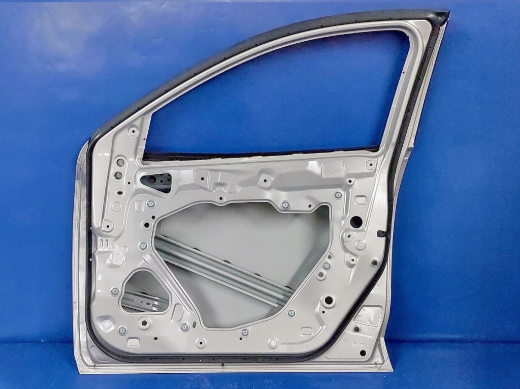 фото №5, Двері перед правий праве mazda 2 ii 14-21r