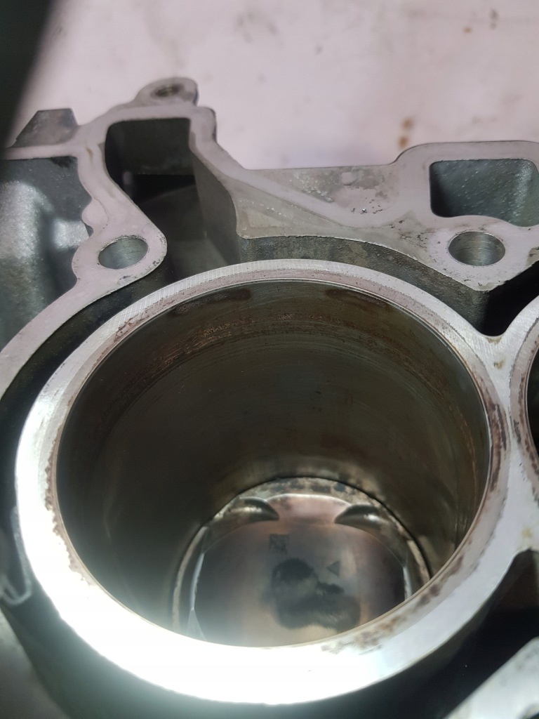 Dół двигателя hn05 10xvaw peugeot citroen opel 1.2 thp Киев