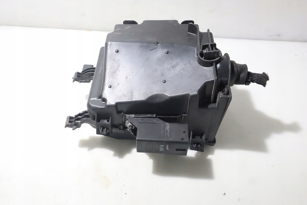 фото №1, Коробка предохранителей c4 picasso ii 1.6hdi