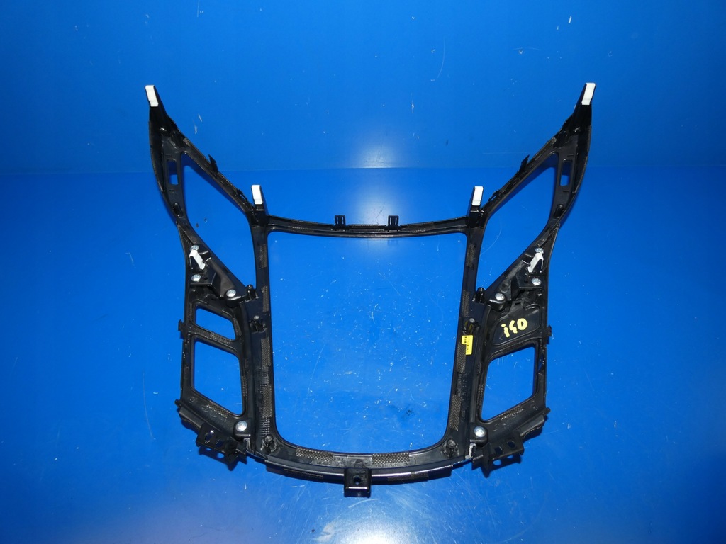 фото №2, Hyundai i40 рамка радио консоли