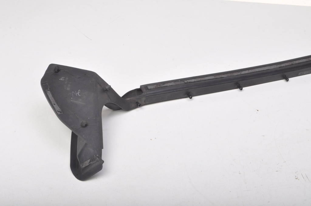 фото №5, Mclaren mp4 spider прокладка дверь левая