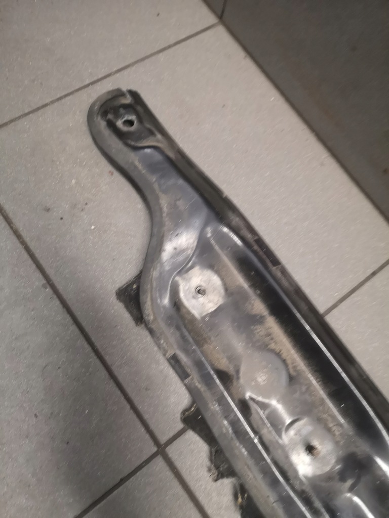 фото №8, Перегородка стена audi a3 8p 8p0805275d