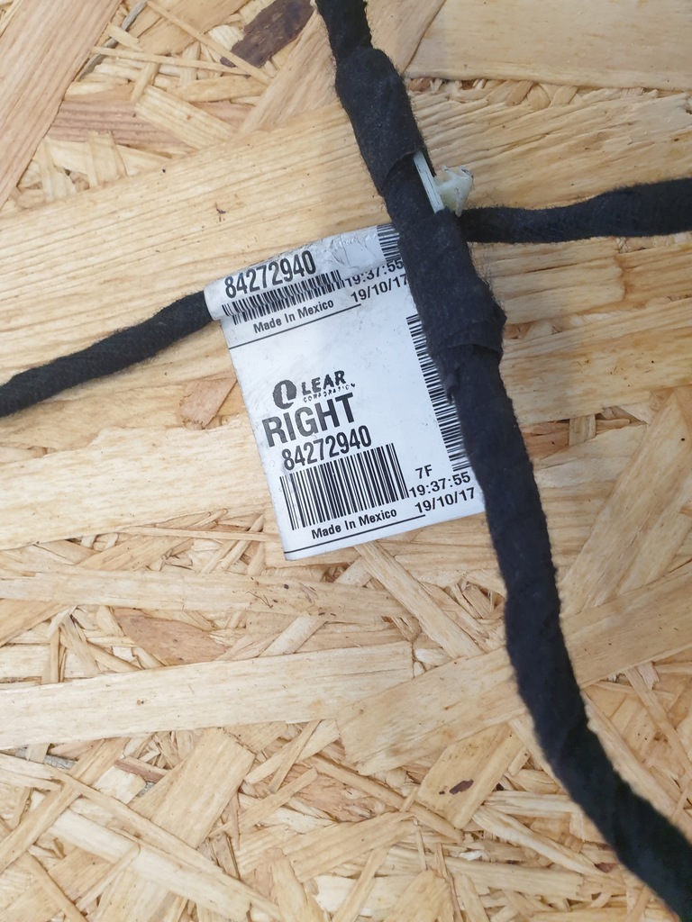 фото №4, Жгут дверь правый перед chevrolet volt ii