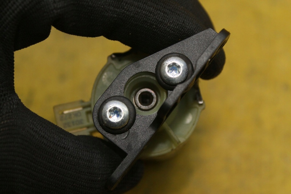 фото №6, Моторчик сиденье левый перед a8 d3 198397-104