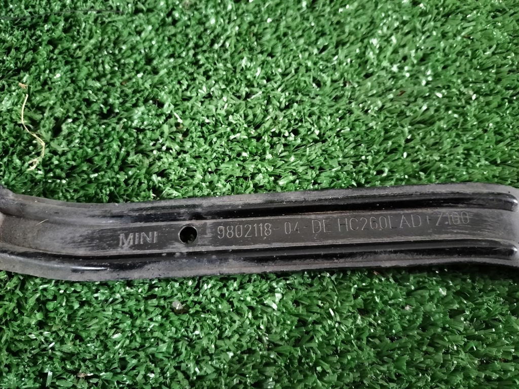 Mini countryman r60 r61 кронштейн порога  праве Доставка