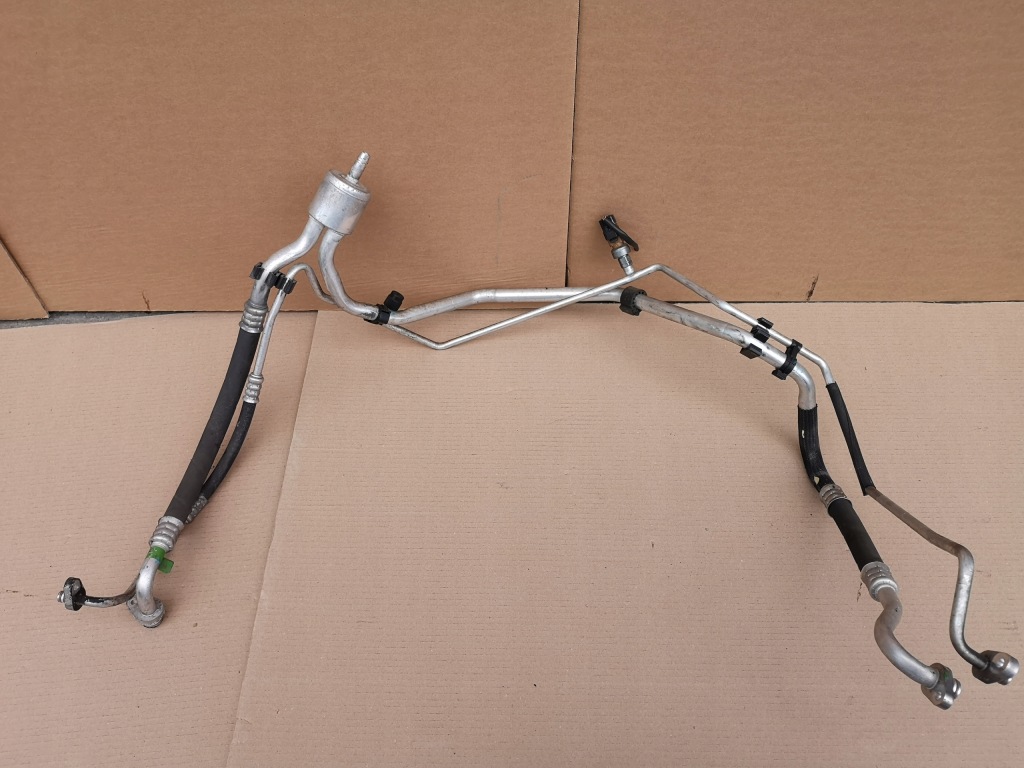 фото №1, Citroen ds4 lift 14-18 трубка шланг кондиционера 1.6 ehdi комплект