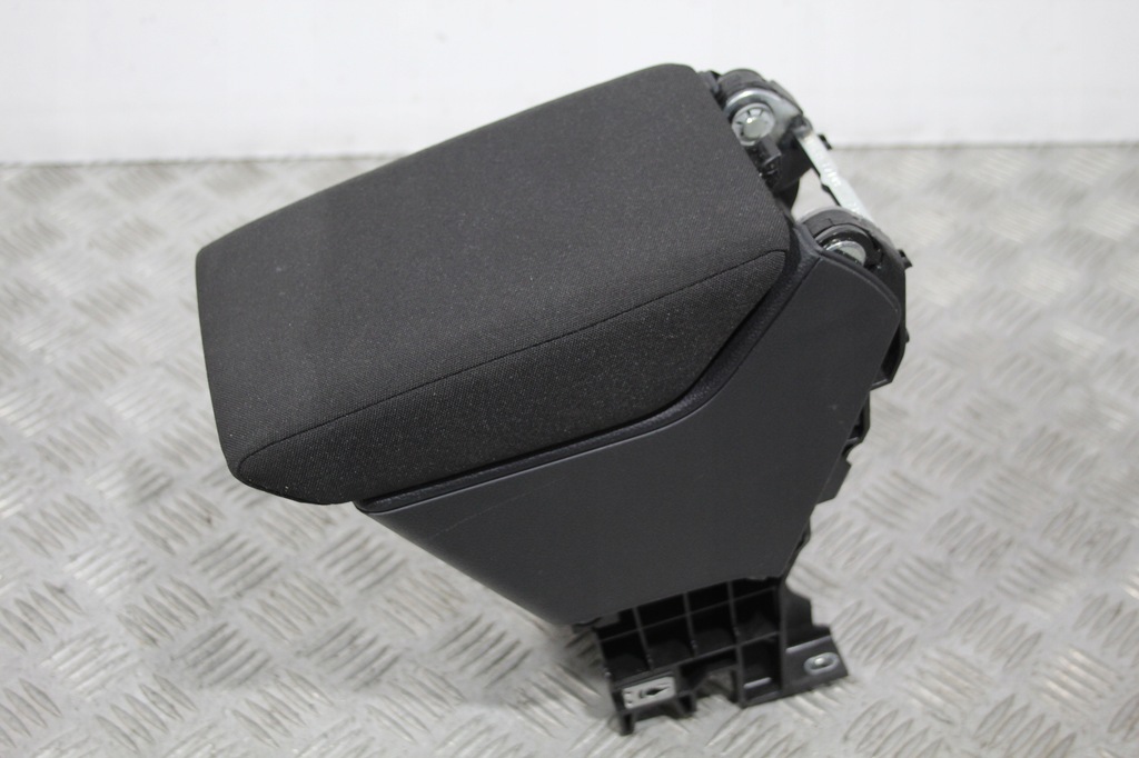 фото №1, Подлокотник taigo 2g7