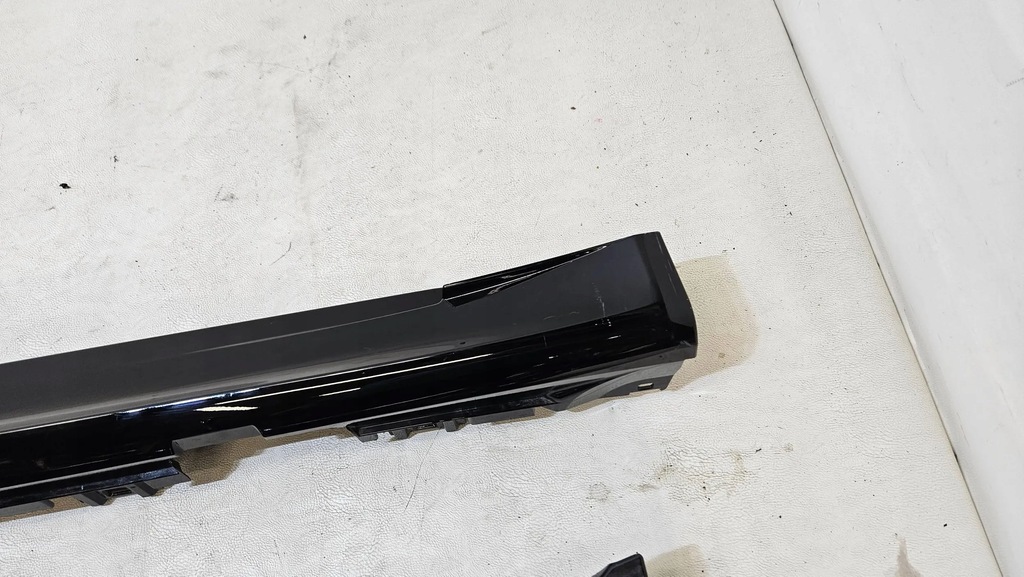 фото №9, Порог пороги накладки пороговые audi e-tron gt левая правая комплект 4j3853855