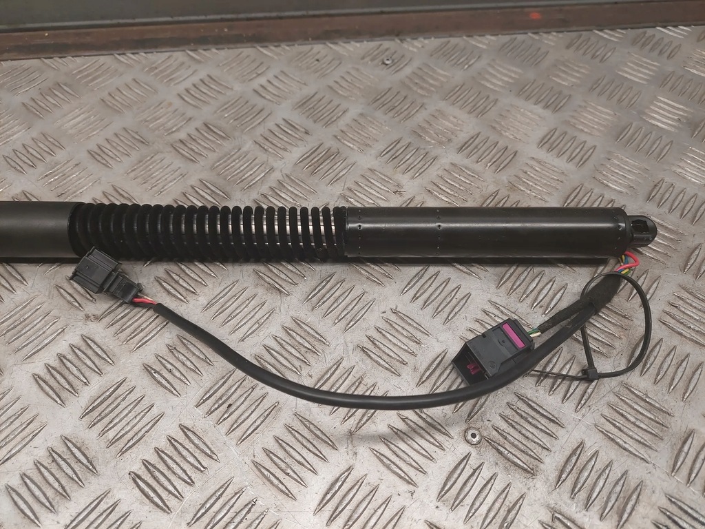 фото №7, Audi a7 s7 4g 4g8827851f задня сторона ліва амортизатори